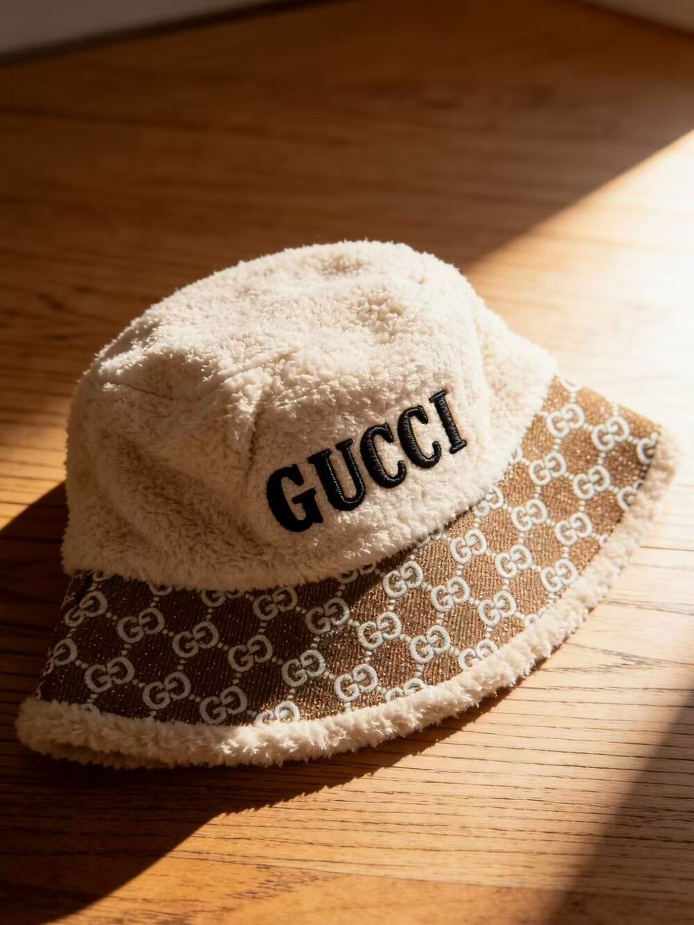 Gucci Shearling  GG Canvas Bucket Hat